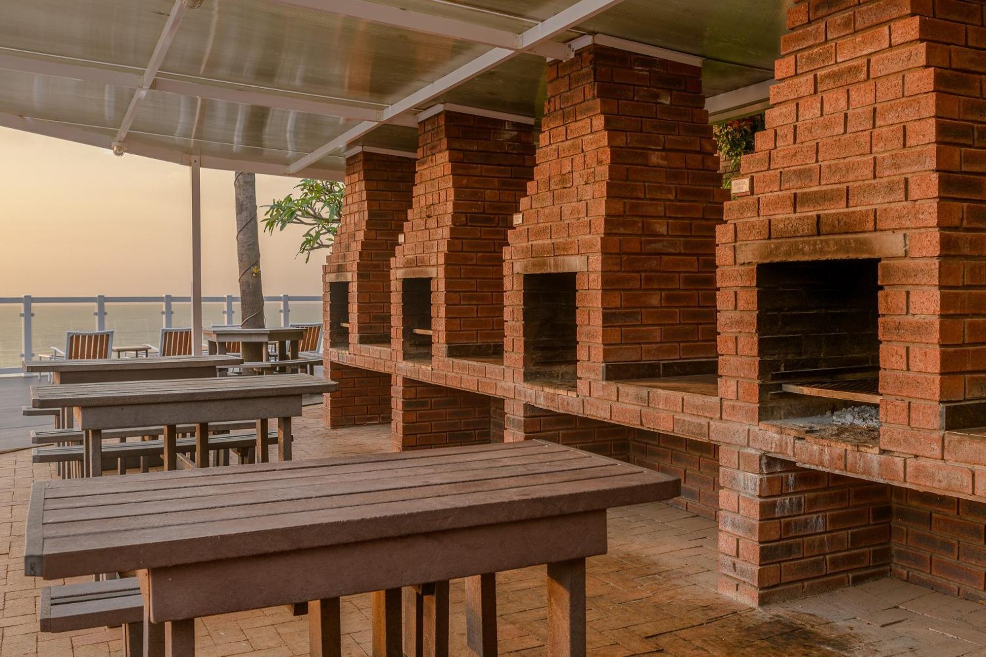 Illovo Beach Club Amanzimtoti Exteriör bild